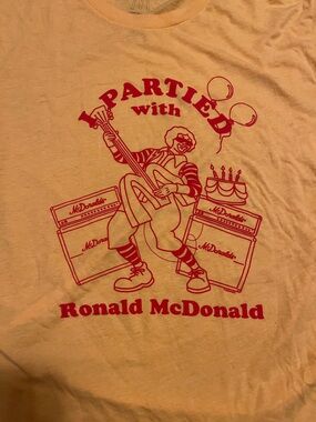 Whimsical I Partied w Ronald McDonald MickeyDs McDonalds yellow clown t-shirt XL